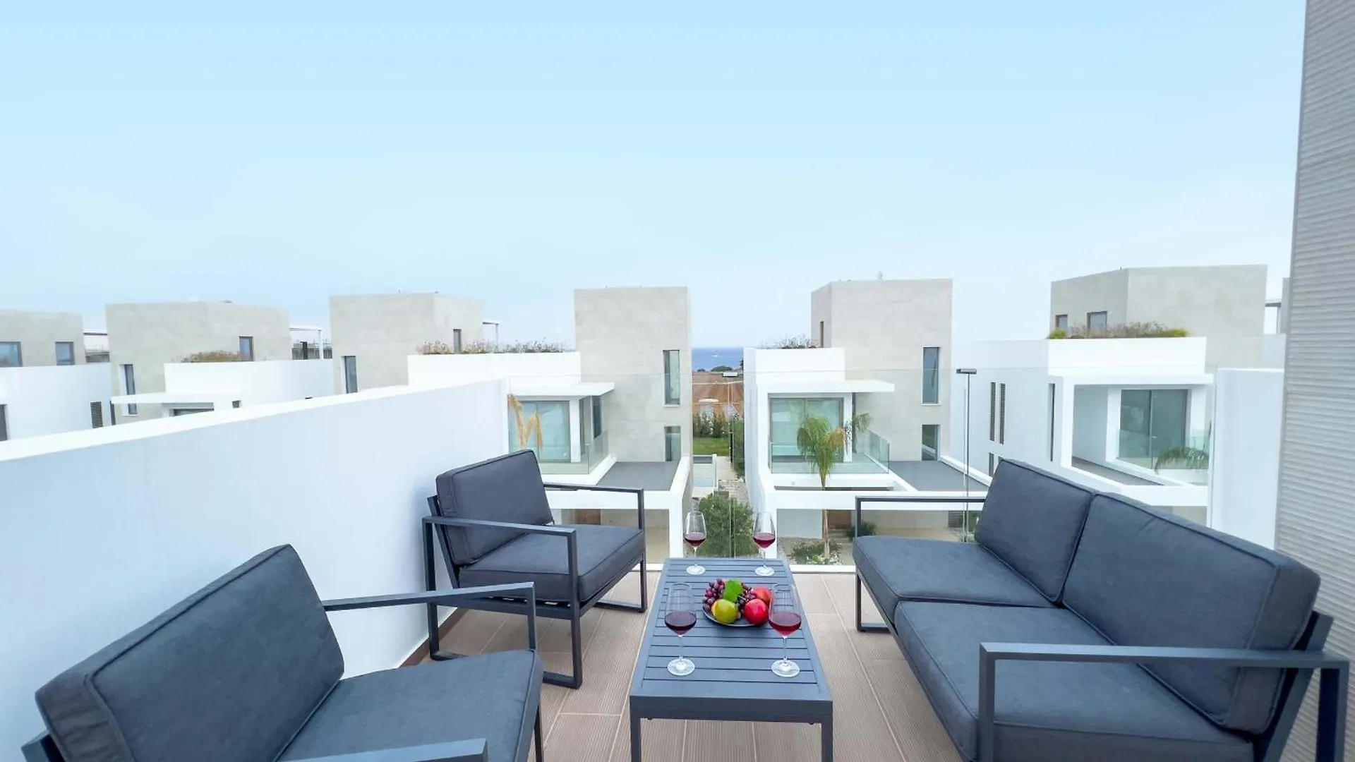 Azure Seaview - Amber Villa Protaras Chypre